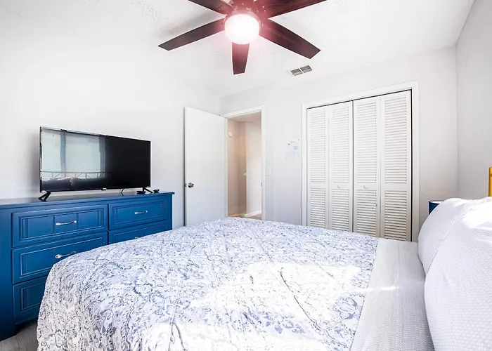 2bd 2ba Beachside E 3min To Pool!
